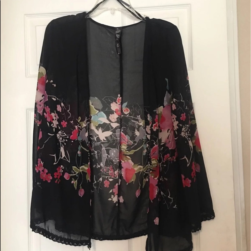NWOT Jessica Simpson Floral Kimono Cardigan